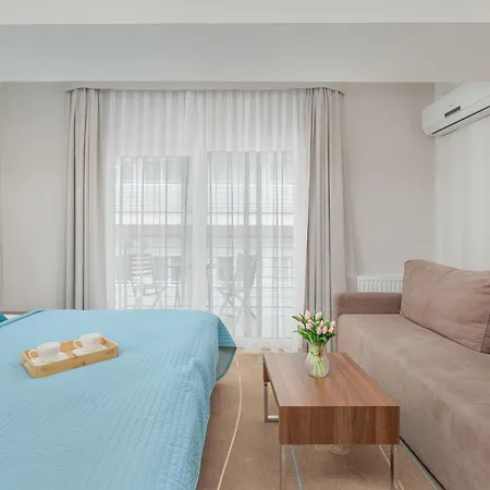 Promenada Gwiazd Z Balkonem I Klimatyzacja By Renters Apartament Międzyzdroje
