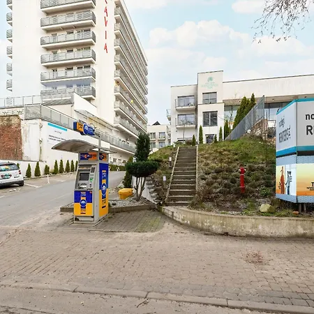 Promenada Gwiazd Z Balkonem I Klimatyzacja By Renters